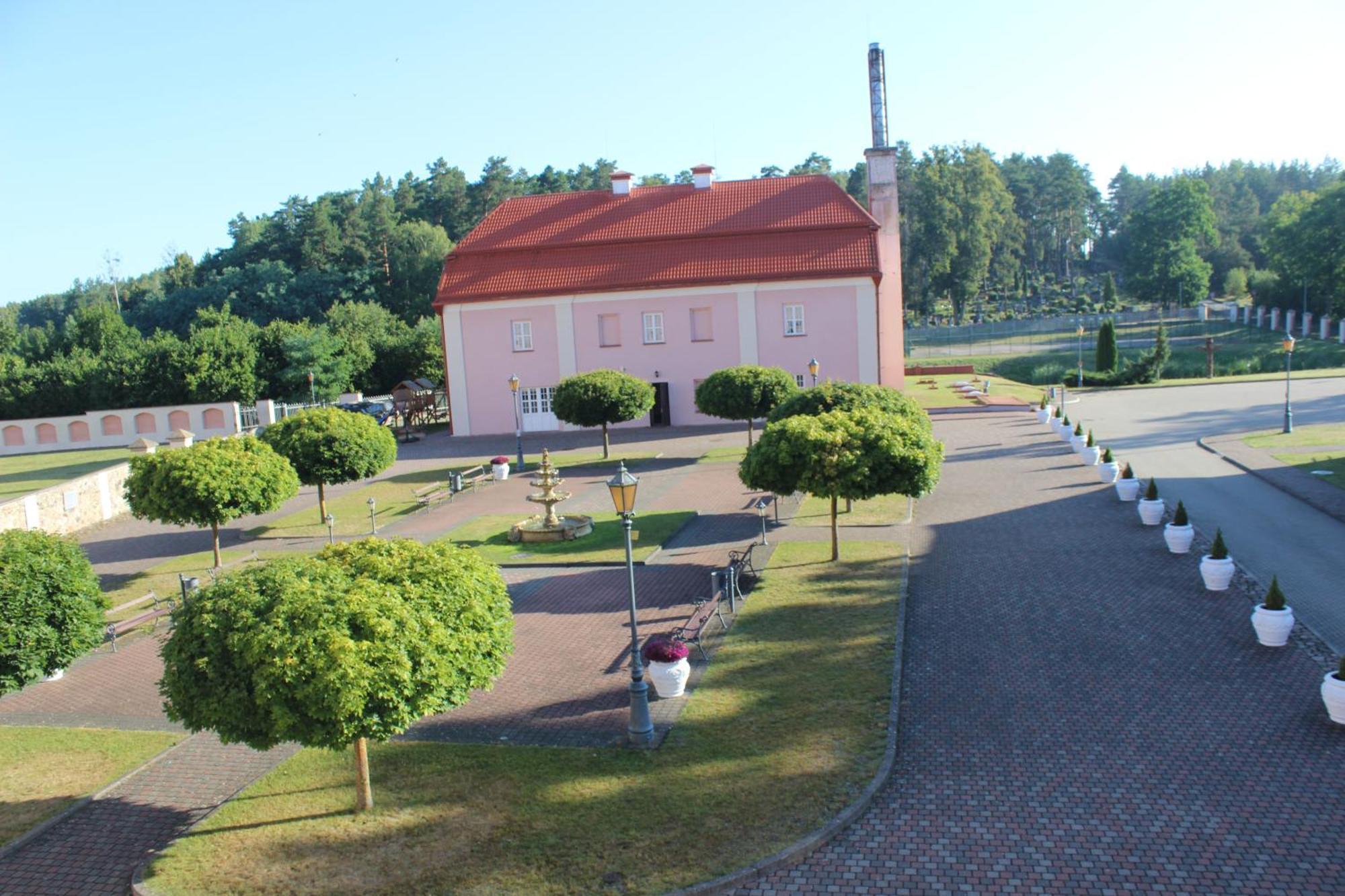 Liskiavos Vienuolyno Ansamblis Bed & Breakfast Liskiava Exterior photo