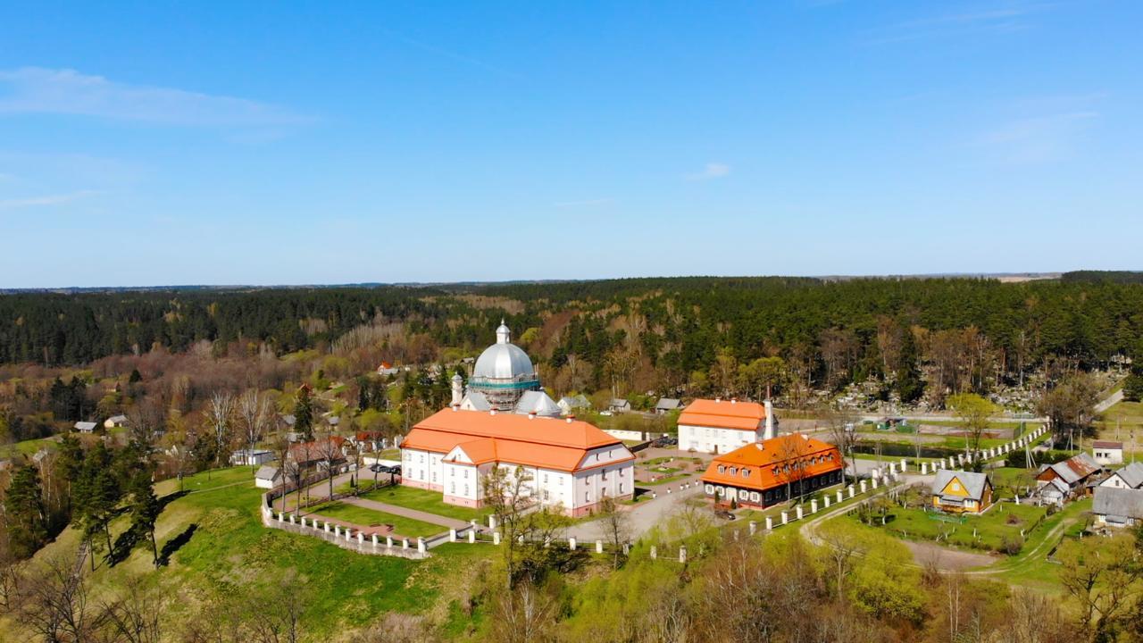 Liskiavos Vienuolyno Ansamblis Bed & Breakfast Liskiava Exterior photo